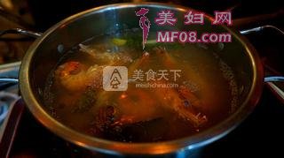 私房盐水虾的做法步骤：7