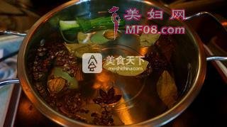 私房盐水虾的做法步骤：5