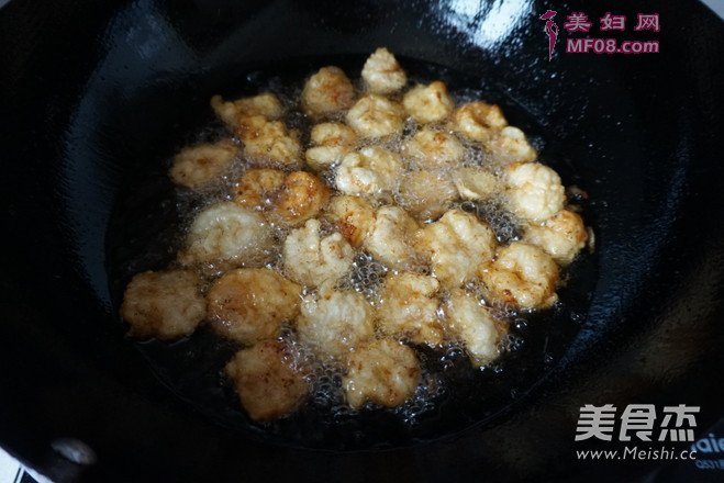 糖醋脆皮虾仁的做法