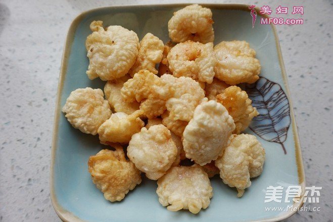 糖醋脆皮虾仁的做法