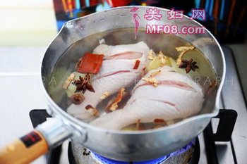 漦1