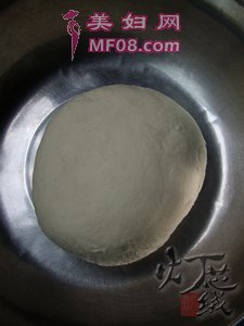 鲜肉小饼的做法步骤2