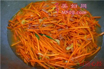 炒龙须挂面步骤10