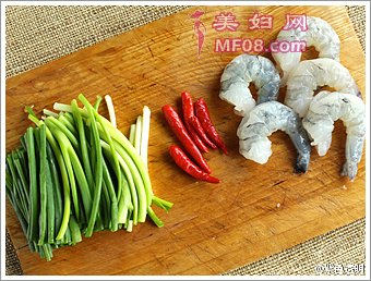 沽3