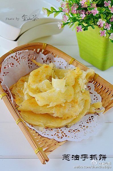 葱油手抓饼的做法