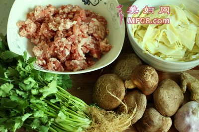 美味三鲜包步骤7