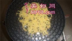 香酥花生蛋卷步骤10
