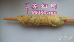 香酥花生蛋卷步骤12