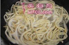 双味蘸面步骤5