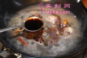 香辣牛排煲仔饭的做法步骤17