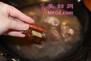 香辣牛排煲仔饭的做法步骤15