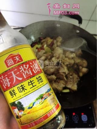 裺8