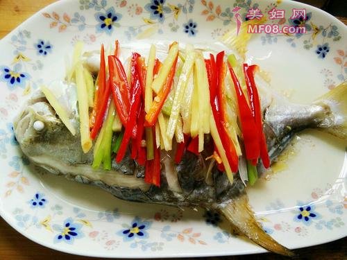 清蒸鲳鱼的做法
