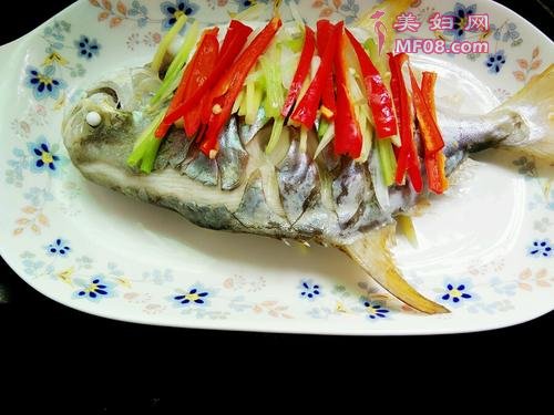 清蒸鲳鱼的做法
