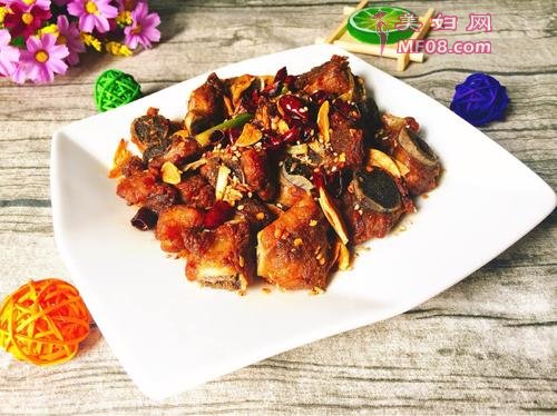 麻辣排骨的做法