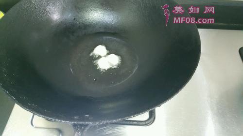 干锅鲫鱼的做法