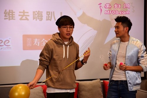 综艺王子刘维直播搞怪 千万点赞尽显高人气