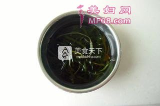 凉拌莴笋海带丝