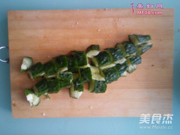 肘花拍黄瓜的做法