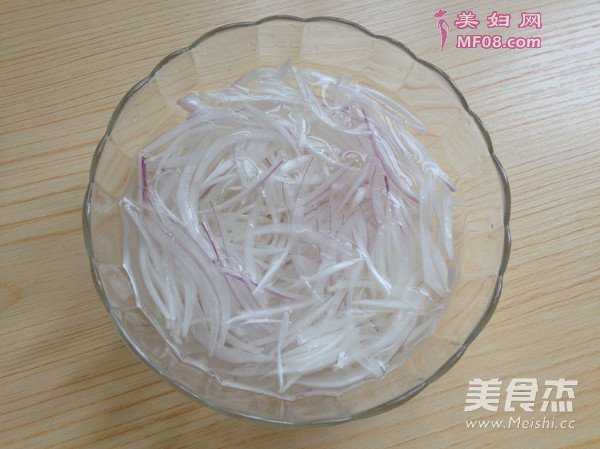 生拌洋葱的做法