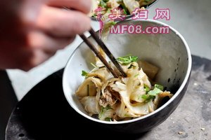 虎皮烧椒拌牛肚步骤10