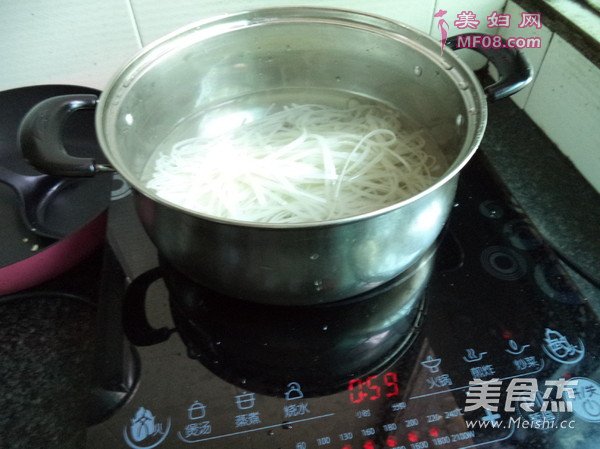 蒜汁拌粉丝的做法