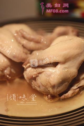 轷鼦