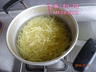 凉拌土豆丝红油炝土豆丝