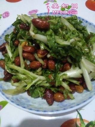 酸甜花生拌苦苣