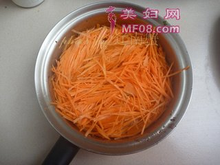 肉末胡萝卜丝