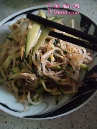 芝麻酱凉拌黄瓜豆芽菜