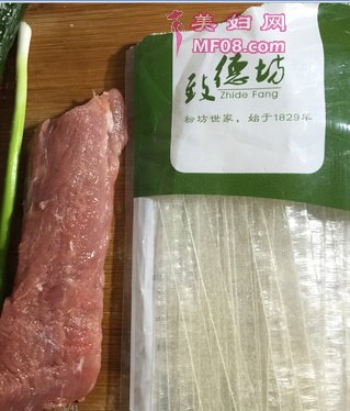 里脊肉拌粉皮
