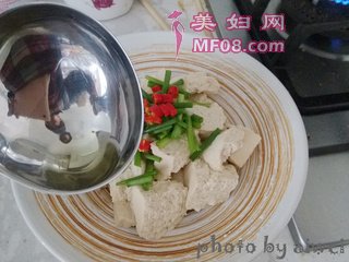 手掰老豆腐