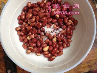 花生米拌香菜