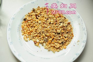 核桃菠菜塔