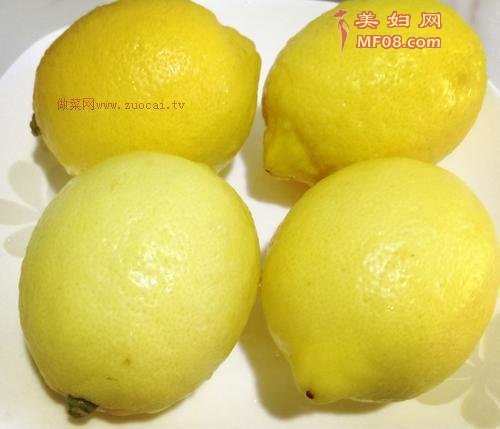 川贝陈皮柠檬膏的做法