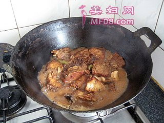 五香熏鱼 —— 如何对付一条七、八斤的大草鱼的做法步骤：8