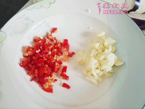 五花肉烧茄子的做法