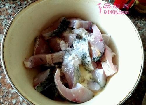 草鱼煮豆腐红烧鱼块的做法