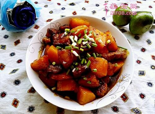 红薯烧肉的做法