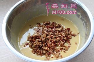 最适合女神滋补的蛋糕--红糖红枣戚风蛋糕的做法步骤：4