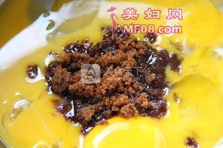 最适合女神滋补的蛋糕--红糖红枣戚风蛋糕的做法步骤：1