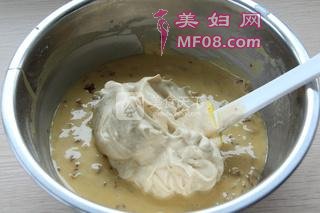 最适合女神滋补的蛋糕--红糖红枣戚风蛋糕的做法步骤：6