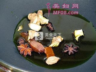 裺8