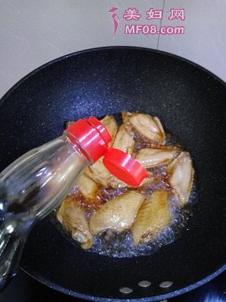 鸡翅炖胡萝卜的做法步骤：7