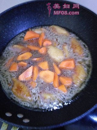 鸡翅炖胡萝卜的做法步骤：9
