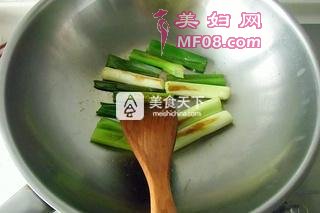 葱烧鸡腿的做法步骤：4