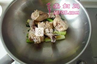葱烧鸡腿的做法步骤：5