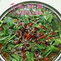 水煮鸭胗的做法图解2