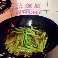干煸四季豆的做法图解9